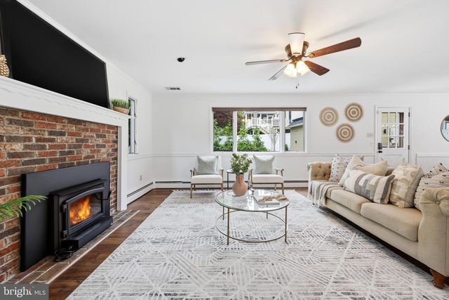 404 CENTRE ST, Haddonfield, NJ 08033