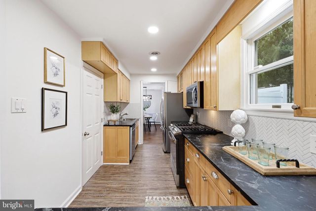 404 CENTRE ST, Haddonfield, NJ 08033