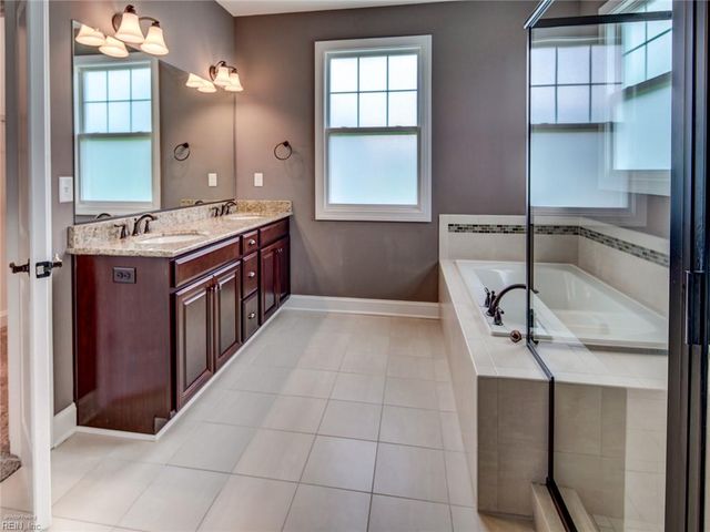 88 Alexandria WAY, Carrollton, VA 23314