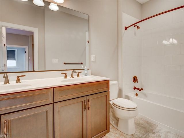 88 Alexandria WAY, Carrollton, VA 23314