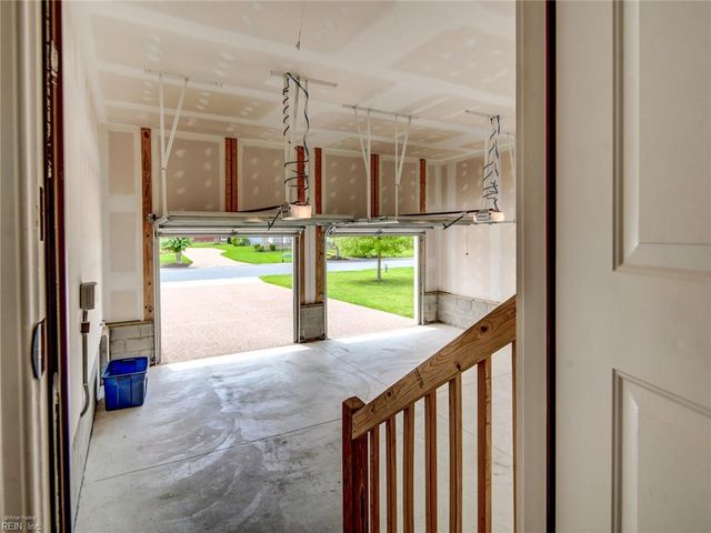 88 Alexandria WAY, Carrollton, VA 23314