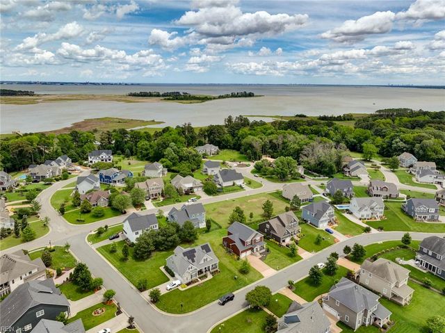 88 Alexandria WAY, Carrollton, VA 23314
