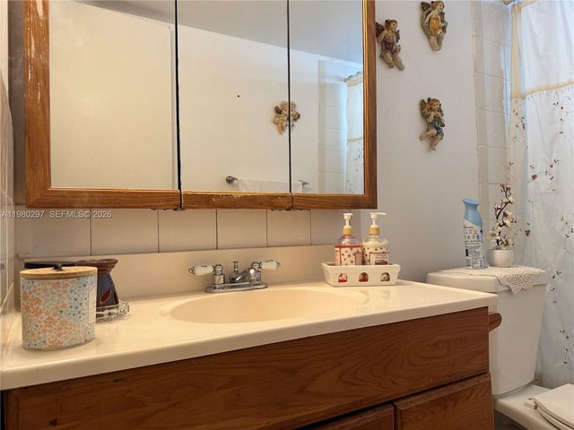6507 Winfield Boulevard 111AC, Margate, FL 33063