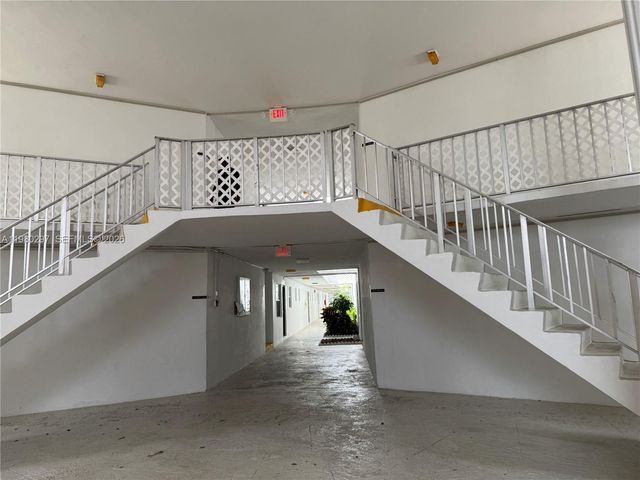 6507 Winfield Boulevard 111AC, Margate, FL 33063