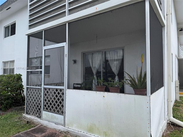 6507 Winfield Boulevard 111AC, Margate, FL 33063
