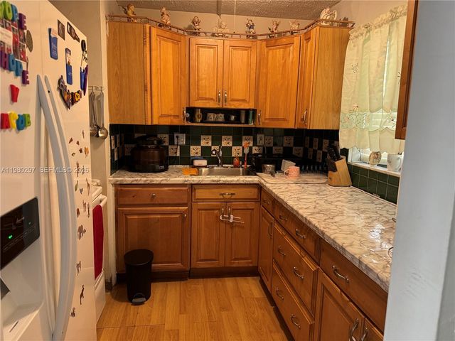 6507 Winfield Boulevard 111AC, Margate, FL 33063