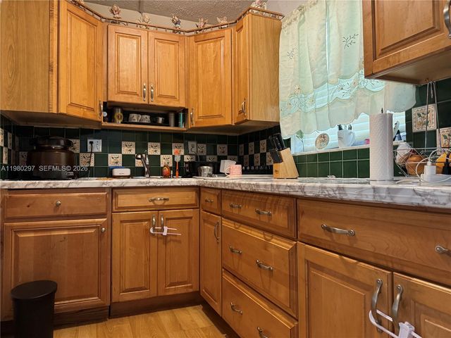 6507 Winfield Boulevard 111AC, Margate, FL 33063