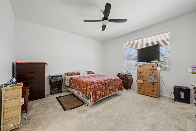 5735 W JONES Avenue, Phoenix, AZ 85043