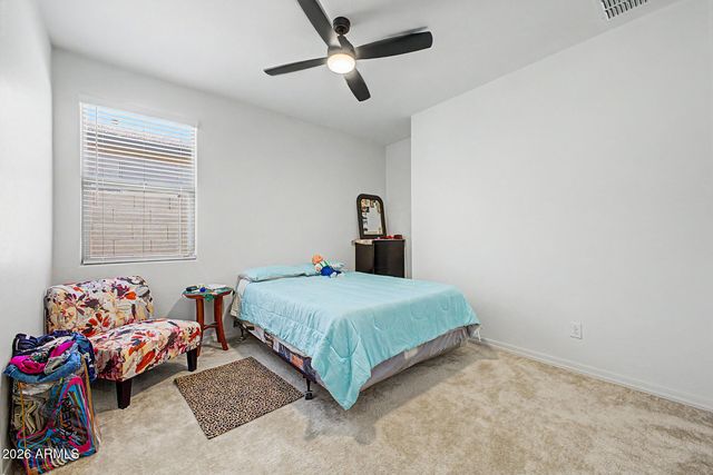 5735 W JONES Avenue, Phoenix, AZ 85043