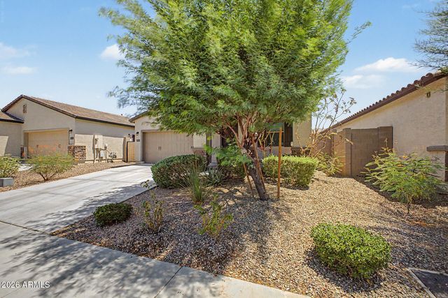 5735 W JONES Avenue, Phoenix, AZ 85043