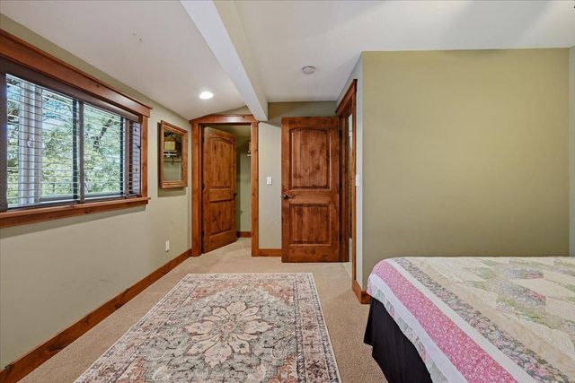 19441 Edgett, Penn Valley, CA 95946