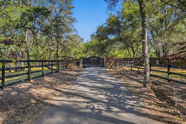 19441 Edgett, Penn Valley, CA 95946