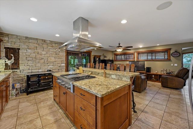 19441 Edgett, Penn Valley, CA 95946