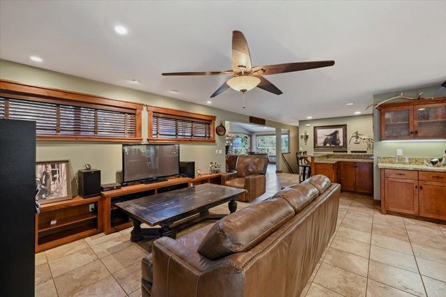 19441 Edgett, Penn Valley, CA 95946
