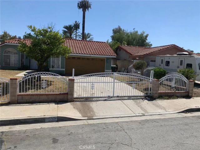 1855 W 13th, San Bernardino, CA 92411