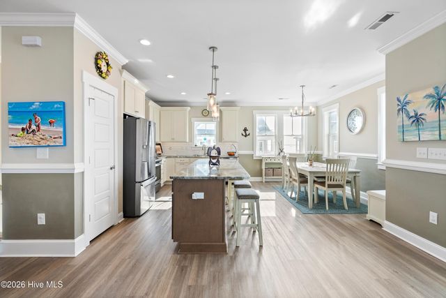 607 Trawler Place, Newport, NC 28570