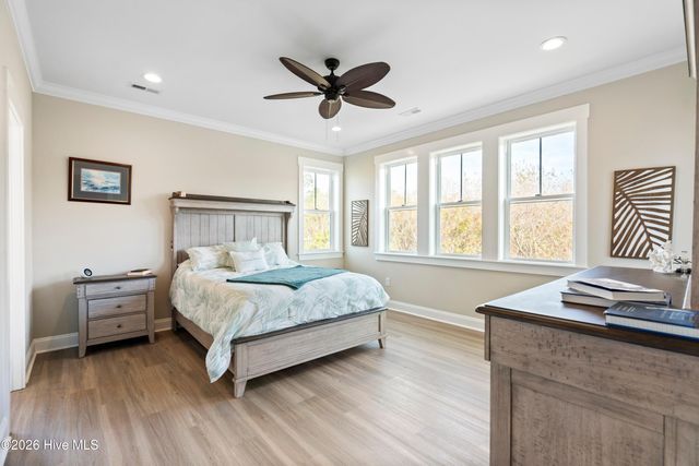 607 Trawler Place, Newport, NC 28570