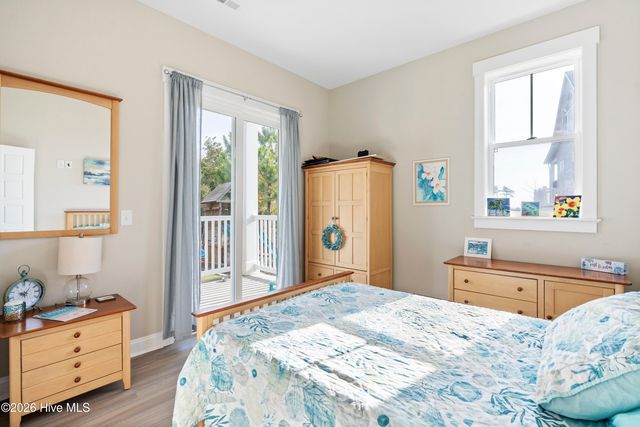 607 Trawler Place, Newport, NC 28570