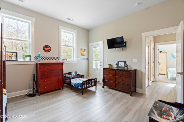 607 Trawler Place, Newport, NC 28570