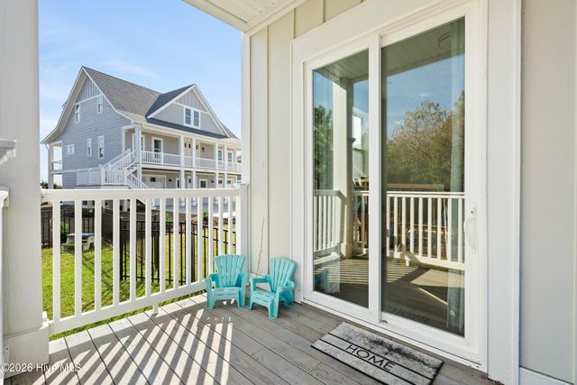 607 Trawler Place, Newport, NC 28570