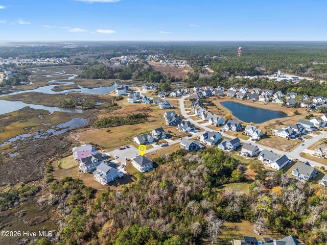607 Trawler Place, Newport, NC 28570