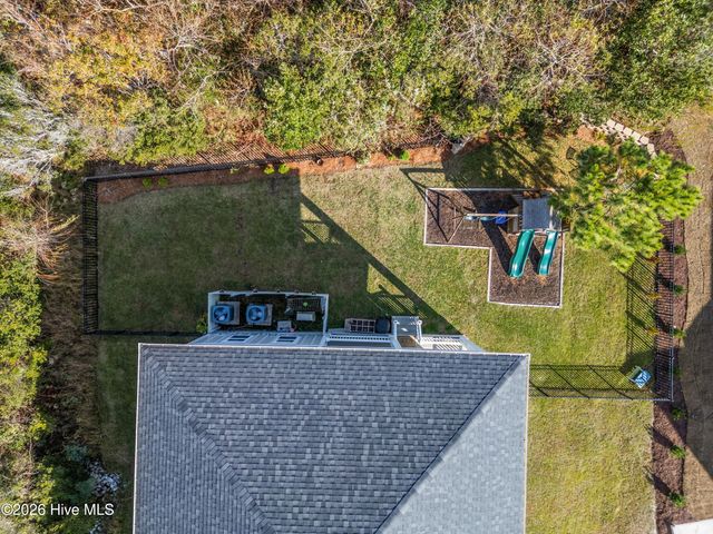 607 Trawler Place, Newport, NC 28570