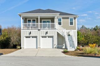 607 Trawler Place, Newport, NC 28570