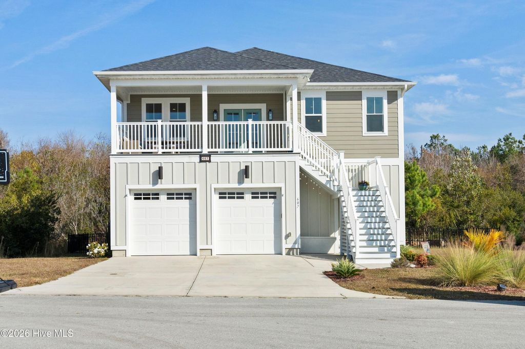607 Trawler Place, Newport, NC 28570