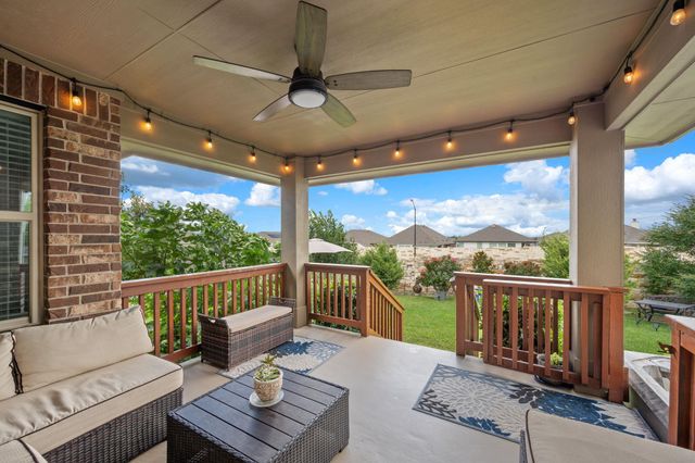 204 Elm Green CV, Hutto, TX 78634