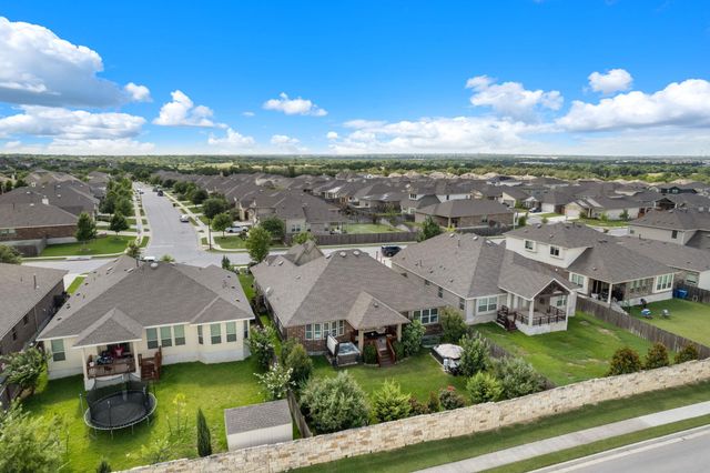 204 Elm Green CV, Hutto, TX 78634