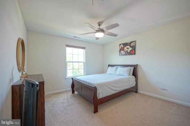 27 CARRINGTON WAY, Marlton, NJ 08053
