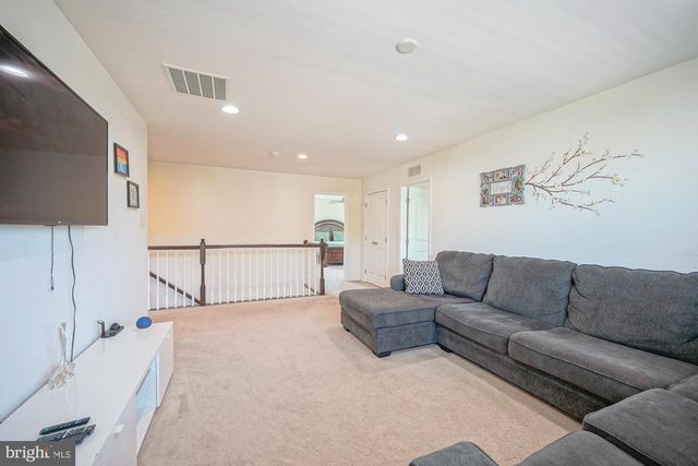 27 CARRINGTON WAY, Marlton, NJ 08053