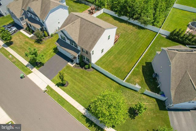 27 CARRINGTON WAY, Marlton, NJ 08053