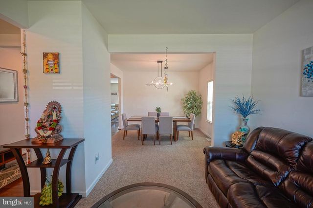 27 CARRINGTON WAY, Marlton, NJ 08053