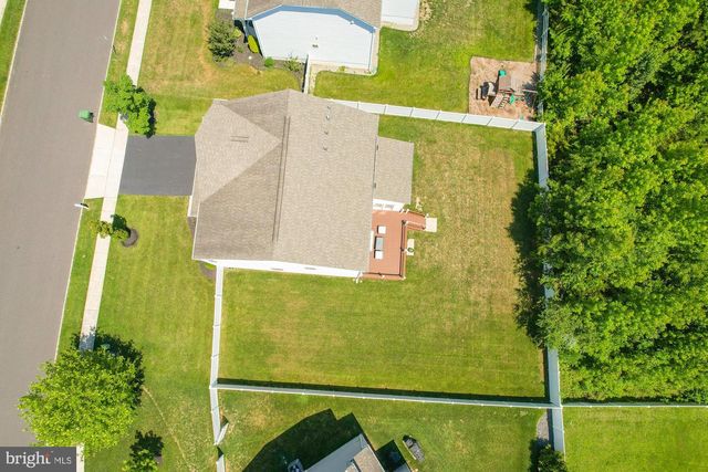 27 CARRINGTON WAY, Marlton, NJ 08053