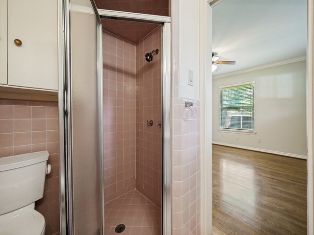 6224 Berryhill Street, Dallas, TX 75231