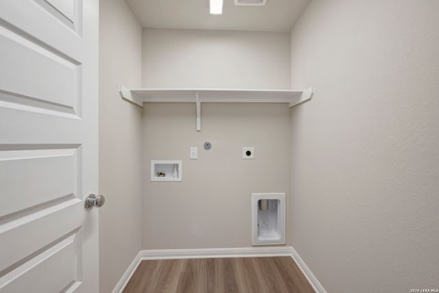 6252 Persimmon Lake, San Antonio, TX 78245