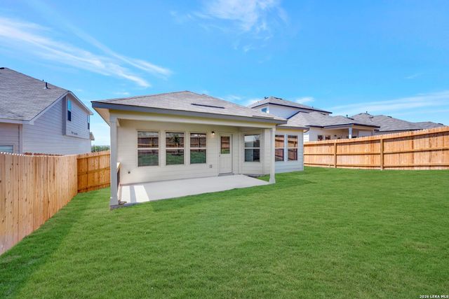 6252 Persimmon Lake, San Antonio, TX 78245