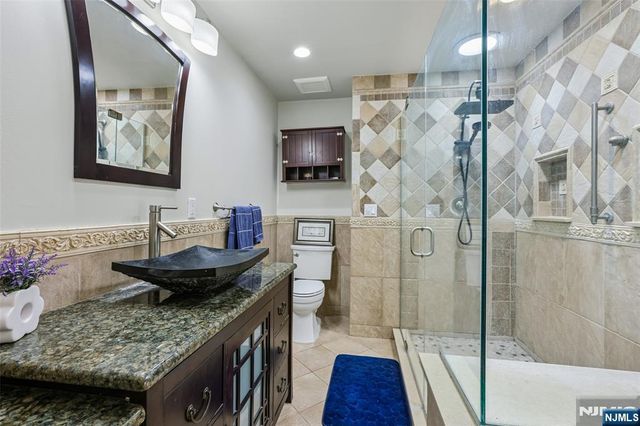 68 Lake Street, Saddle River, NJ 07458