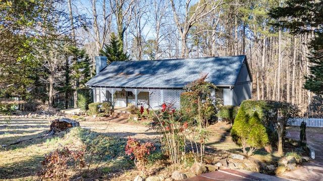 3753 Wyntuck NW Circle, Kennesaw, GA 30152