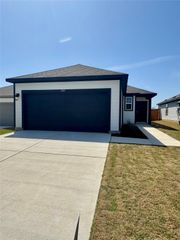 241 Alcatraz LOOP, Jarrell, TX 76537