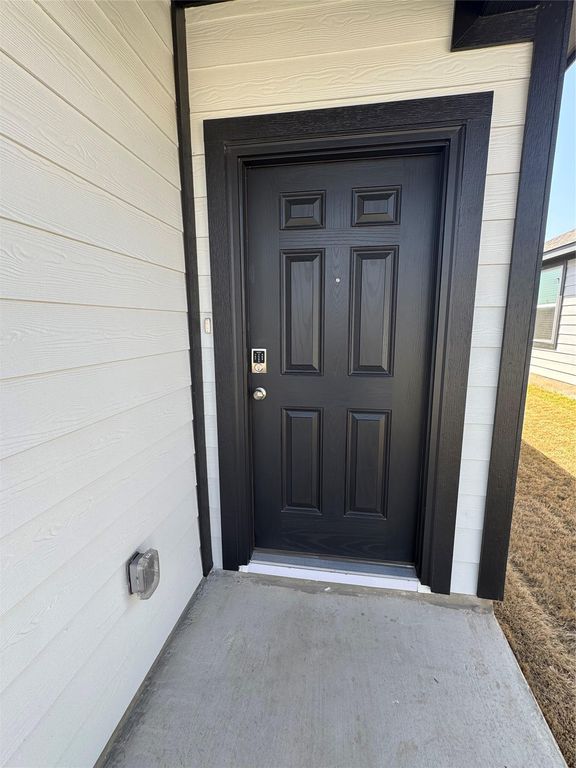 241 Alcatraz LOOP, Jarrell, TX 76537