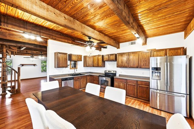 320 Sunset Ridge RD, Maxwell, TX 78656