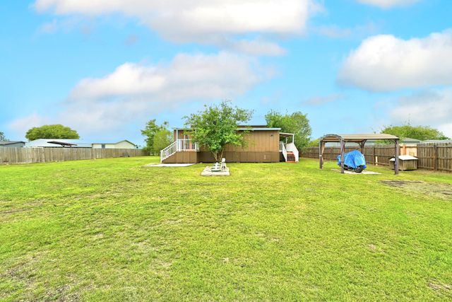 320 Sunset Ridge RD, Maxwell, TX 78656
