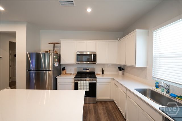 227 Old Field Run, Richmond Hill, GA 31324