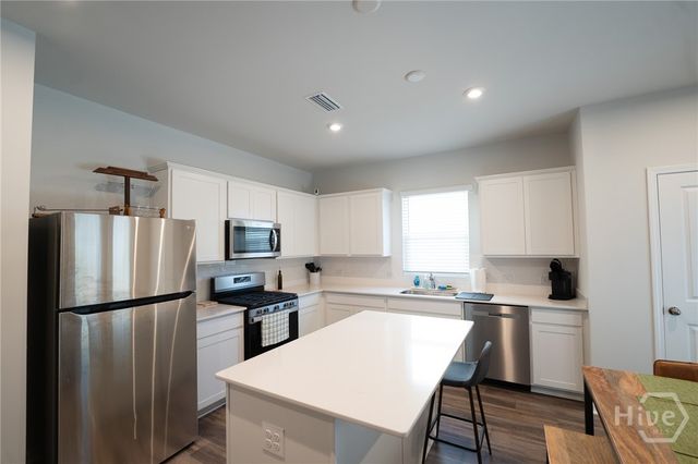 227 Old Field Run, Richmond Hill, GA 31324