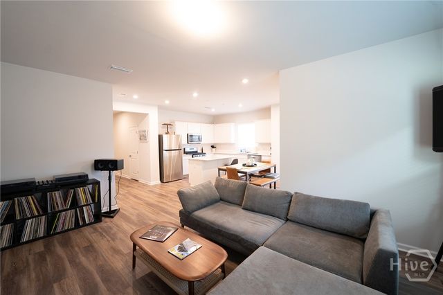 227 Old Field Run, Richmond Hill, GA 31324