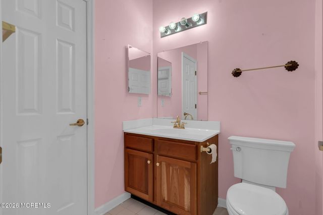 39 Baltusrol Drive, Jackson, NJ 08527