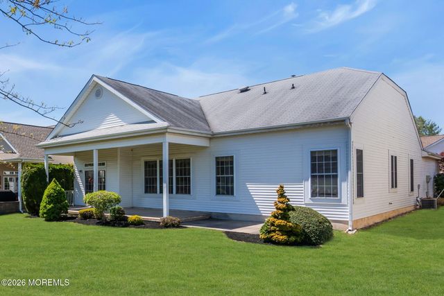 39 Baltusrol Drive, Jackson, NJ 08527