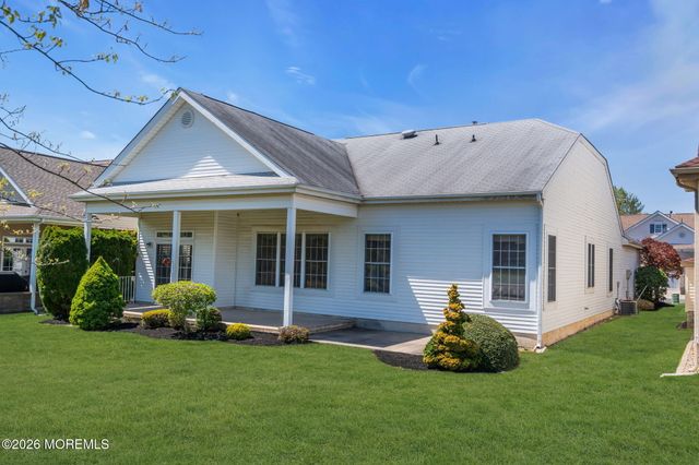 39 Baltusrol Drive, Jackson, NJ 08527